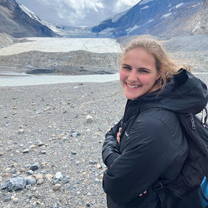 Meet your Posher, Victoria